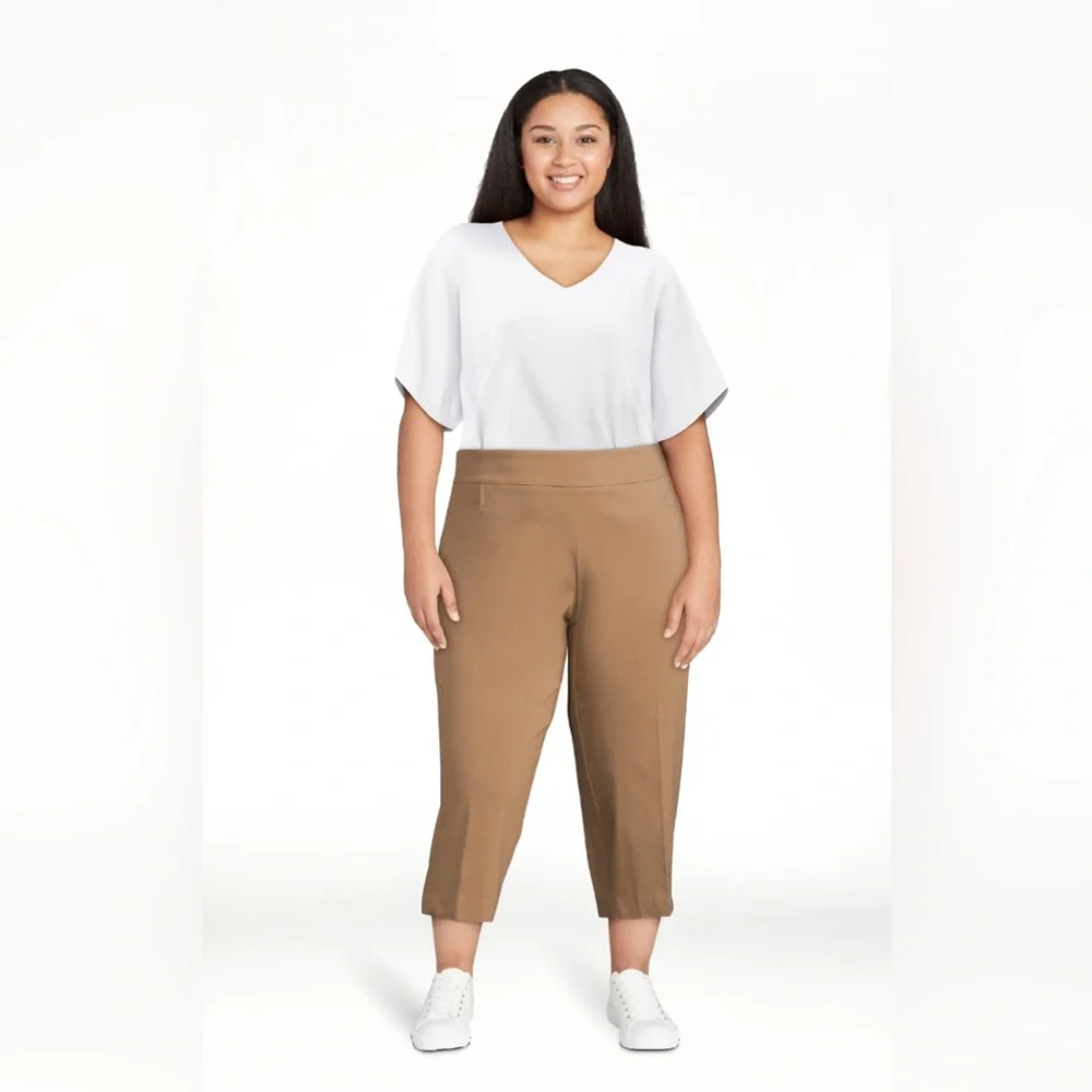 5 for $25! Terra & Sky Mid Rise Straight-Leg Capri Dress Pant Size 2X (20-22 W) - Picture 3 of 12